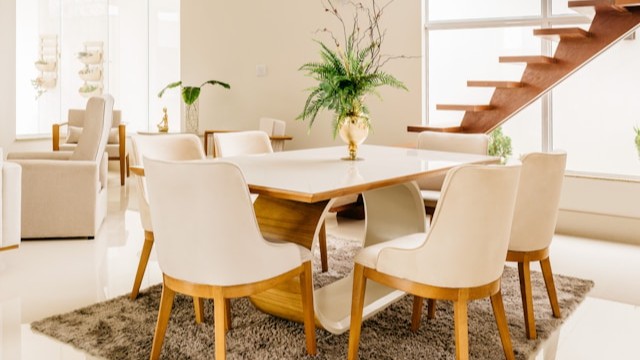Dining Table Detection